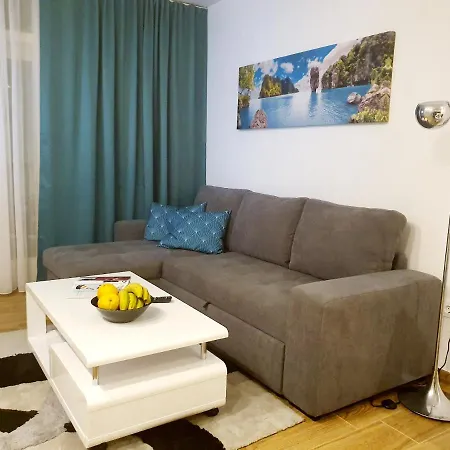 Cristianos Apartman