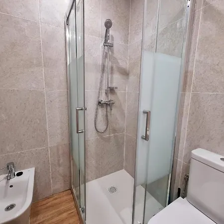 Cristianos Apartament *