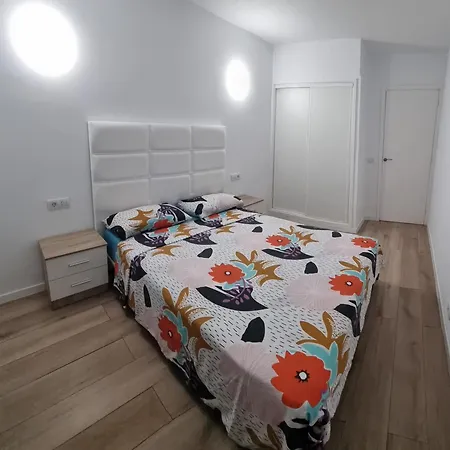 Apartament Cristianos *