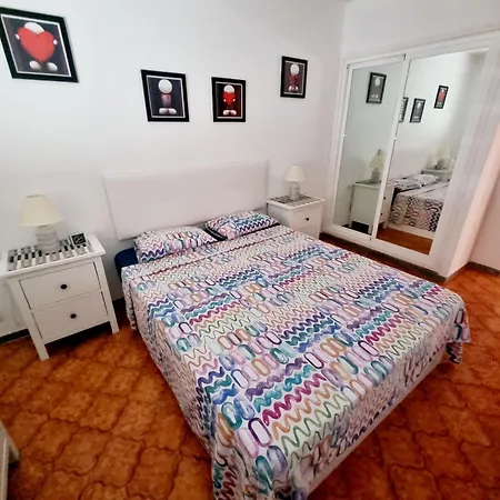 Apartament Cristianos *