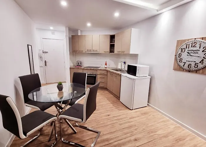 Cristianos * 洛斯克里斯蒂亚诺斯